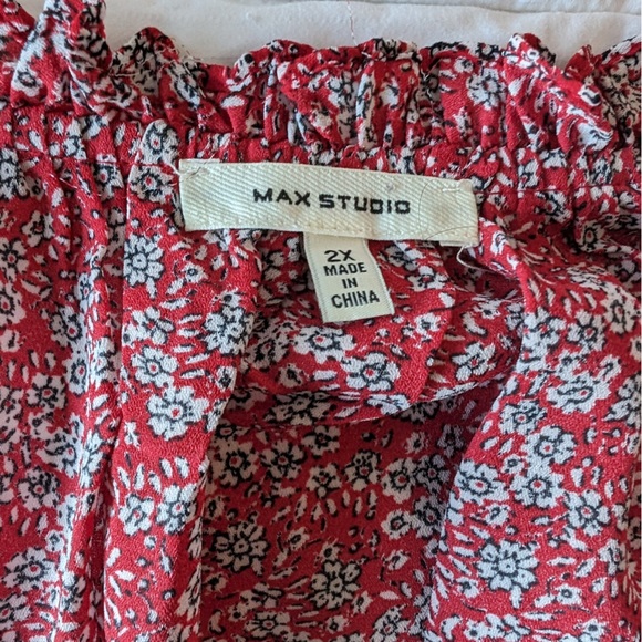 Max Studio Plus Size Blouse, Sz 2x Red - Picture 2 of 10